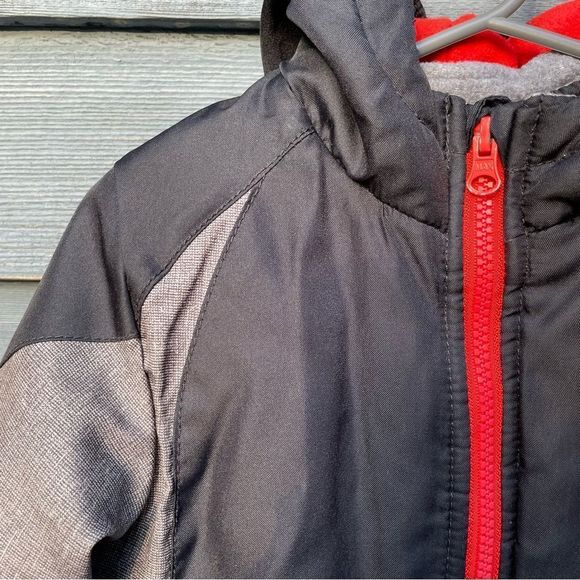 Carters Boys black gray and red zip up winter coat 4T - Picture 2 of 9